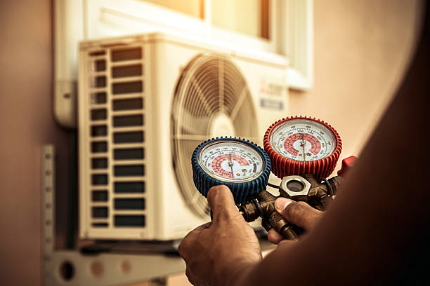 Professional Air Conditioning Service technician working in Rockwood, VA